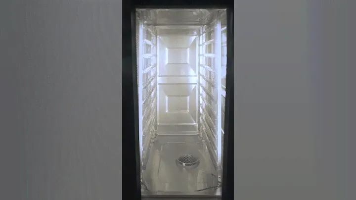 This is what easy cleaning & descaling after a long kitchen day looks like! iCombi Pro. | RATIONAL