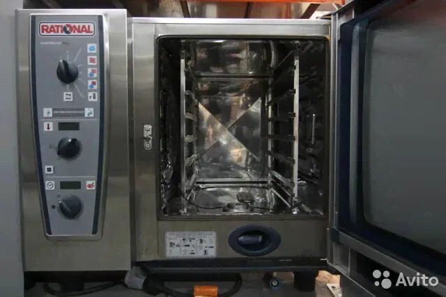 Пароконвектомат Rational CM PLUS 101 (автоматическая очистка, 847х776х1042 мм, 10 GN, 18.6кВт, 380В)